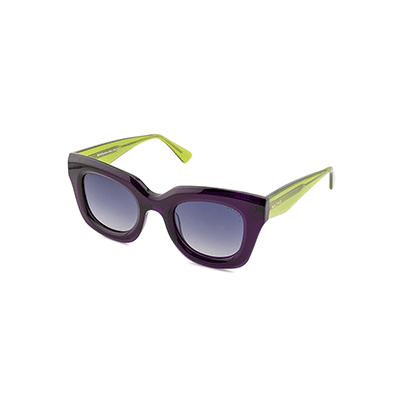 <p>Violeta</p>